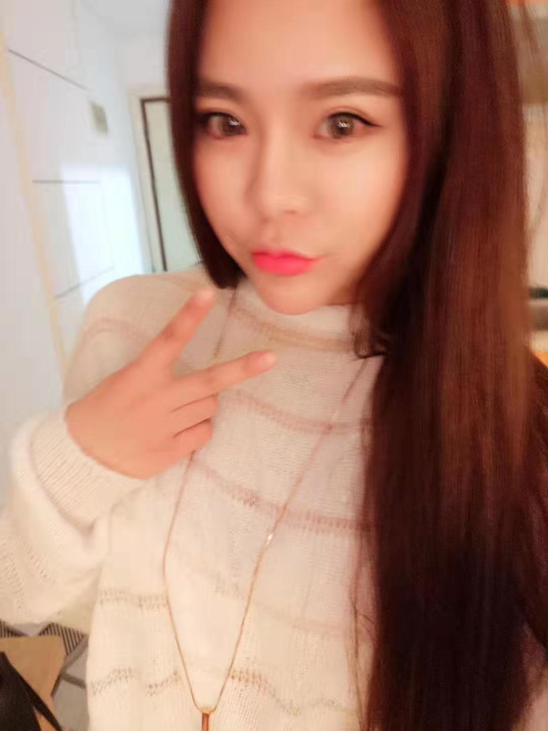 体验越秀蜜桃 微胖极品 舌功了得