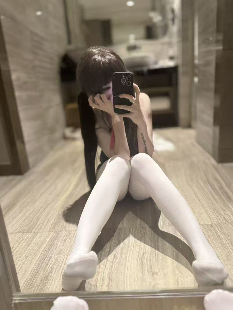 白虎萝莉上下粉嫩，清纯可人